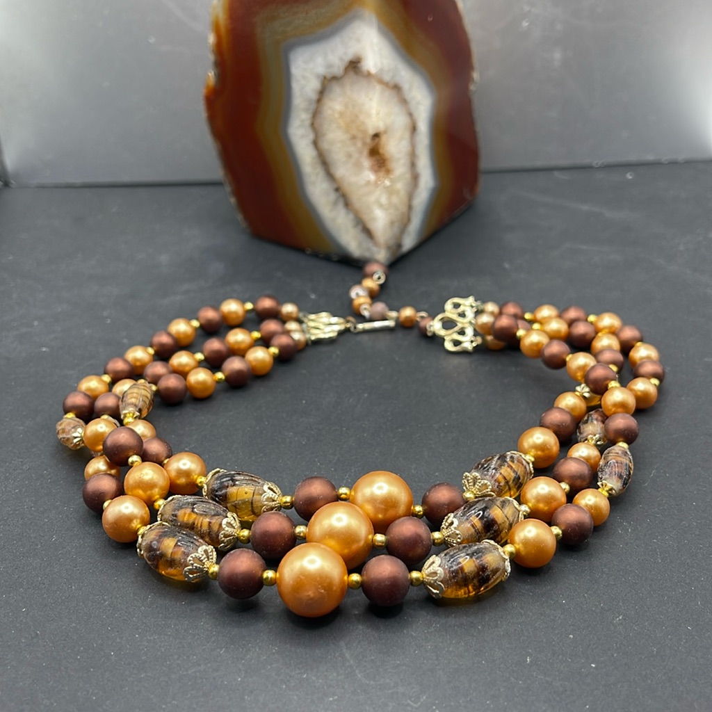 91624_3vintage Signed Japan Pearl Shaped Autumn Colors With Capped Faceted 35$